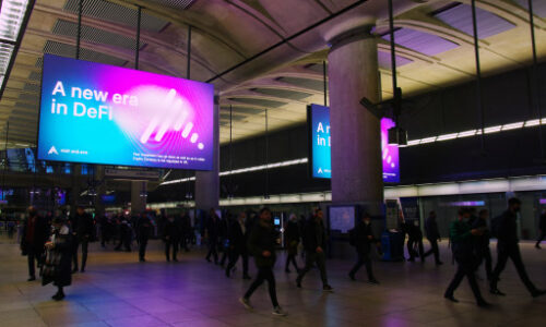 The Revolution is a Gradient: AnjiEco Paints London Purple and Blue