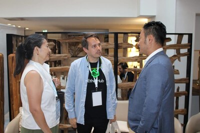 From left: Gabriela Chang Valdovinos and Jori Armbruster, co-founders of EthicHub, spoke with Ben Zhou, CEO and co-founder of Bybit. From left: Gabriela Chang Valdovinos and Jori Armbruster, co-founders of EthicHub, spoke with Ben Zhou, CEO and co-founder of Bybit.