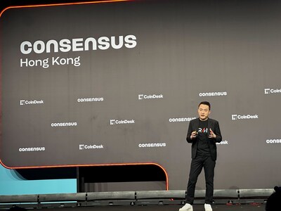 Justin Sun keynotes at the main forum. Justin Sun keynotes at the main forum.